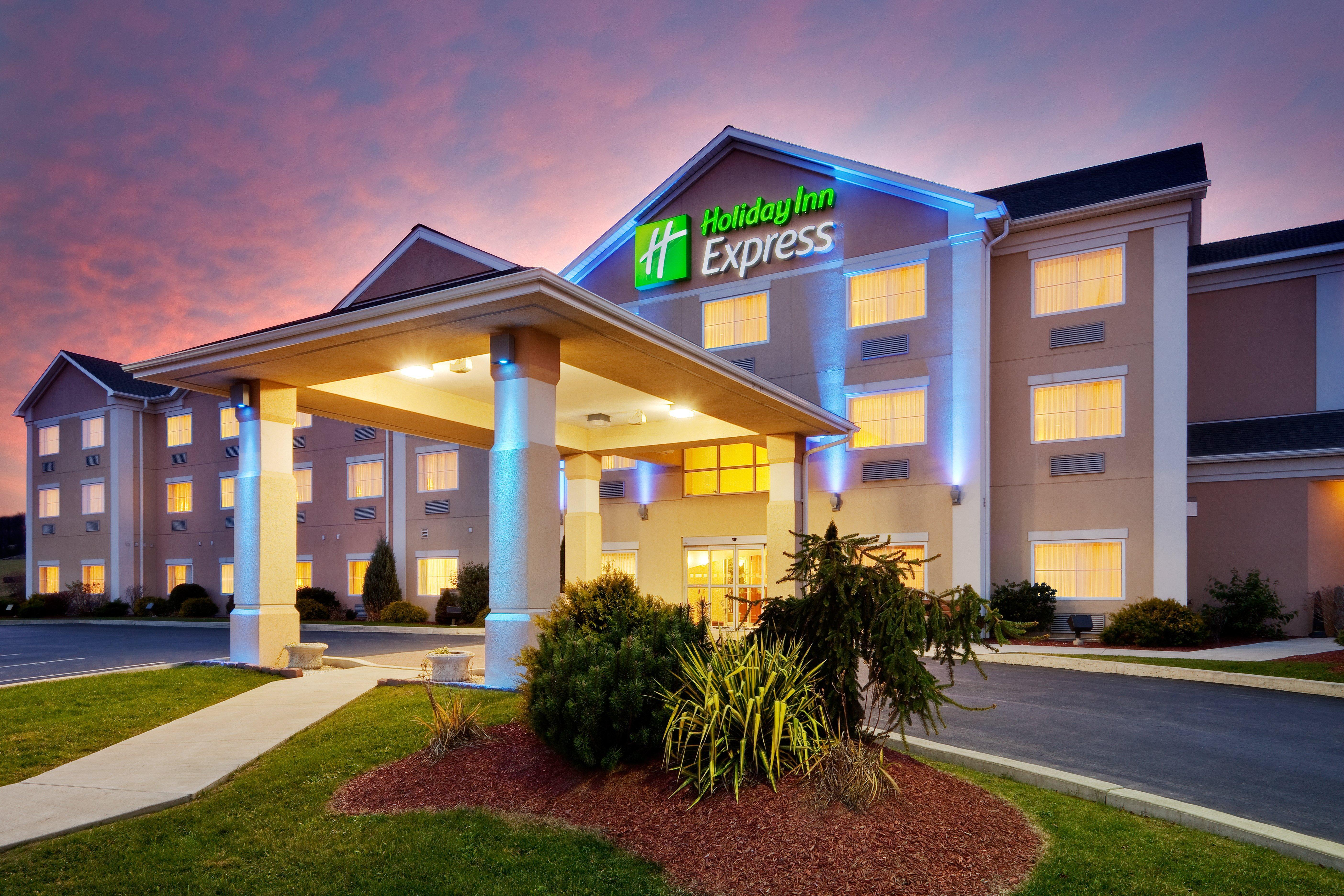 Holiday Inn Express & Suites Gibson By Ihg New Milford Exterior photo