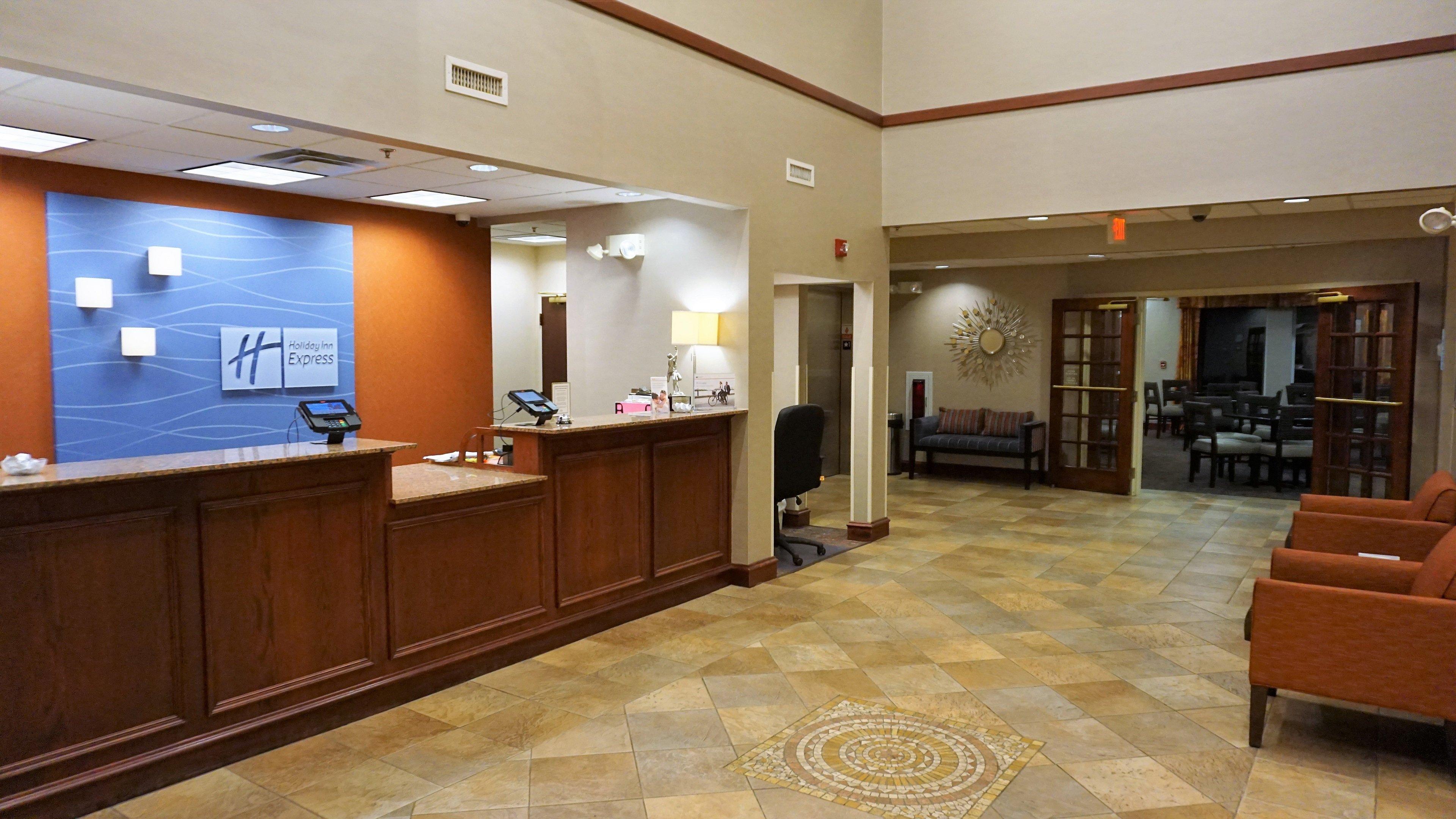 Holiday Inn Express & Suites Gibson By Ihg New Milford Exterior photo